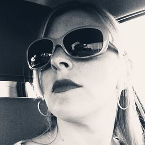 Meet your Posher, Kari